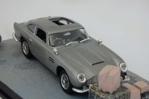 An awesome James Bond 007 "Aston Martin DB5'' die cast model car from the movie "Goldfinger''