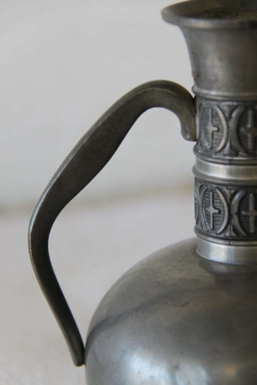 An awesome vintage pewter Haugrud jug/ pitcher with ornate detailing made in Norway