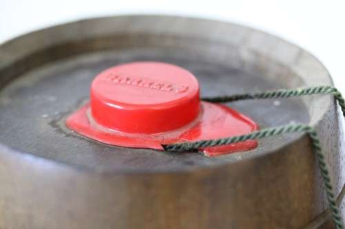 An extremely rare 1975 "Barrel 5" 5-year old "Fine Old Scotch Whisky" sealed whisky barrel decanter
