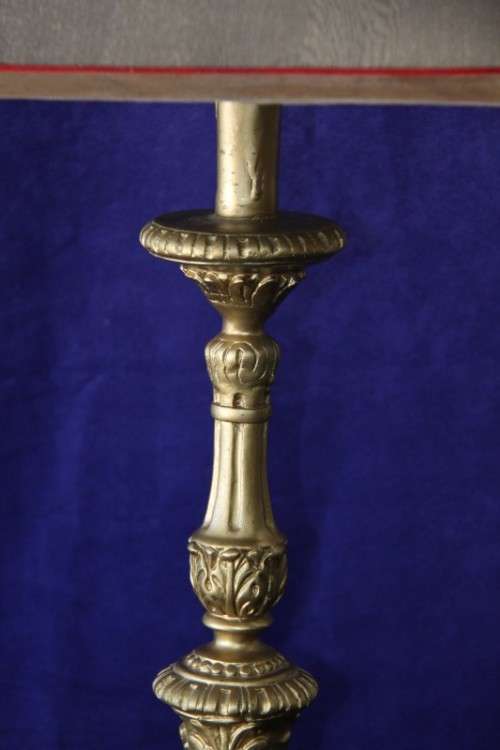 A large, gorgeous & beautifully ornate Baroque table lamp with a stunning large shade