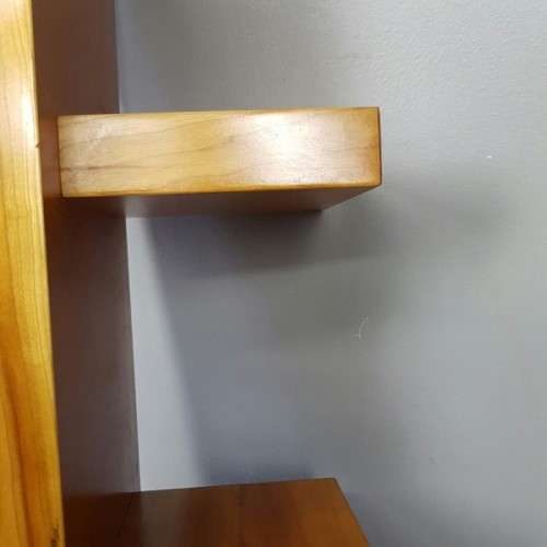 A beautiful, stylish and modern 5-shelf Cherry wood wall display shelf in wonderful condition