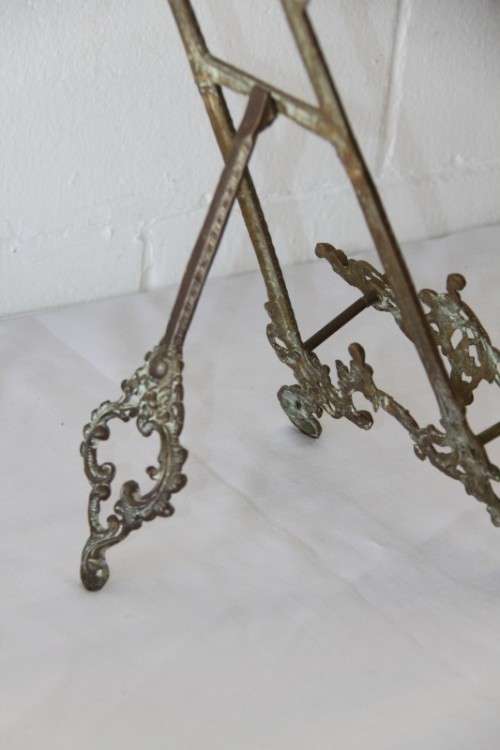 A stunning Victorian antique solid brass art stand/ easel with incredible ornate detailing