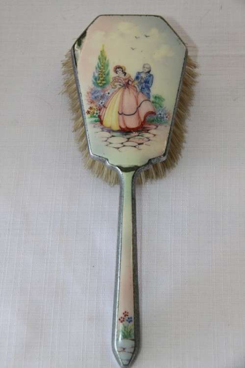 **RS17** A beautiful antique Art Deco enamelled vanity set w/ brushes & mirror in its original case