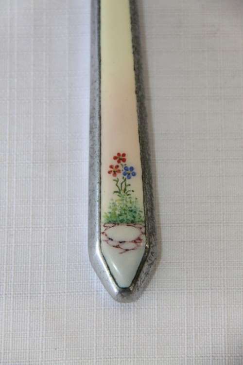 **RS17** A beautiful antique Art Deco enamelled vanity set w/ brushes & mirror in its original case