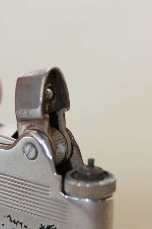 A spectacular vintage original "Ronson Varaflame" cigarette butane lighter made in England