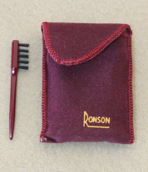 A spectacular vintage original "Ronson Varaflame" cigarette butane lighter made in England