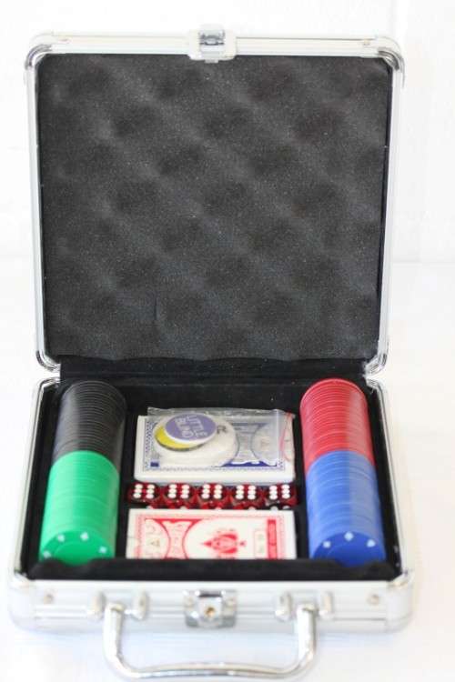 An awesome 100-chip mini poker set in a case in stunning condition