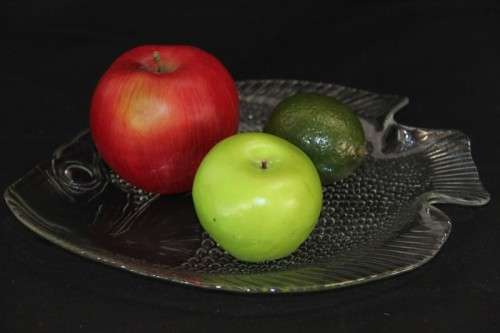 3x stunning sets (of 6x each) fish shaped glass dinner plates in great condition; bid/set - RS17Sale