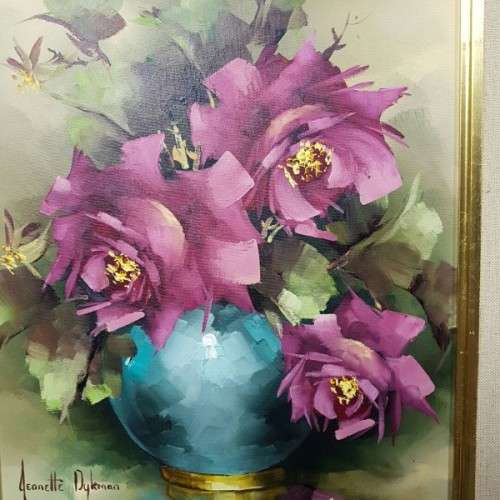 A beautiful original signed "Jeanette Dykman" Roses painting in a magnificent gold gilded frame