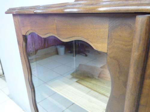 An exquisite vintage solid Imbuia glass door ball and claw showcase w shelves. Absolutely beautiful