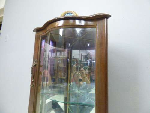 A gorgeous solid (heavy) Imbuia ball & claw glass door corner display cabinet in stunning condition!