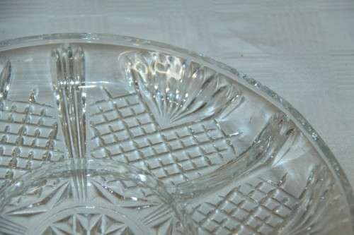 An exquisite ornate (round) 4-division "Hors d'Oeuvre" dish in superb condition | RS17