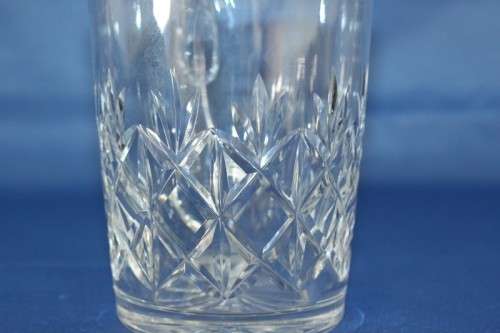 A spectacular lead crystal whiskey water jug w/ beautiful cut crystal detailing in superb condition