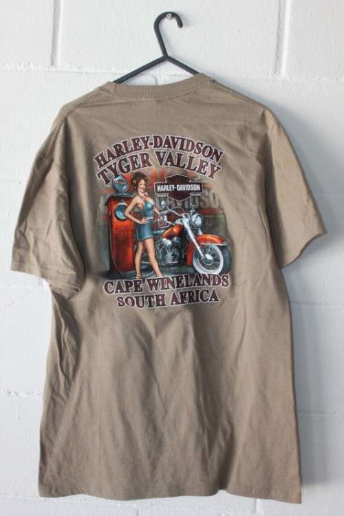 A wonderful authentic Harley Davidson Cape Winelands branded printed t-shirt in superb condition