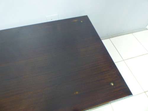 A superb (larger) dark oak coffee table with eye-catching metalwork detailing - stunning!!