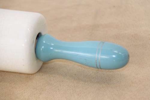 A stunning vintage ceramic "Nutbrown" rolling pin made in England in amazing condition
