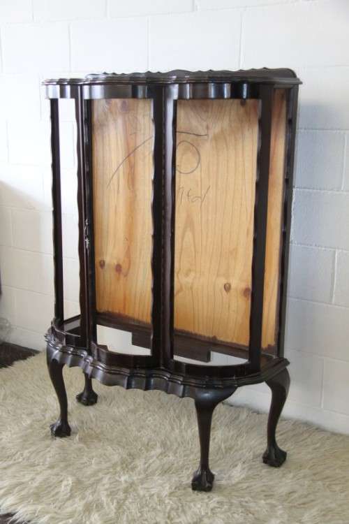 An amazing vintage Kenbow ball and claw display cabinet - perfect for restoration!