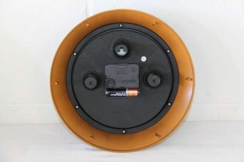 A lovely battery operated wall clock in perfect working condition