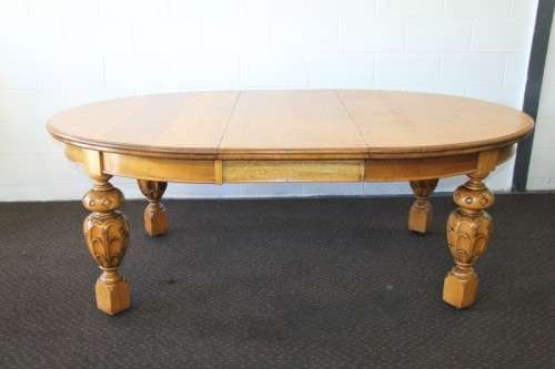 Absolutely spectacular oak 10-seater extendable dining room suite c/w magnificent upholstered chairs