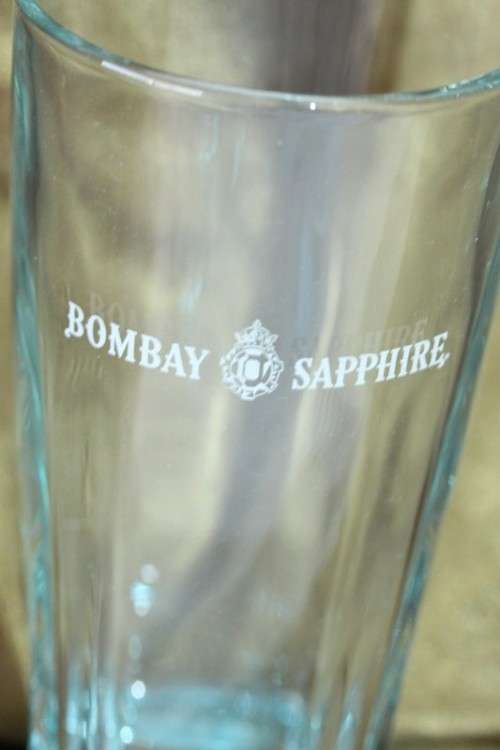 A superb set of 5x original Bombay Sapphire Gin branded glasses in mint condition; bid/glass