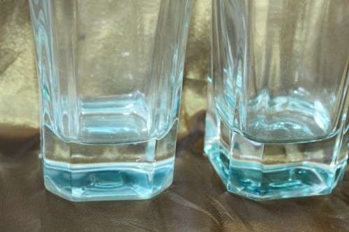 A superb set of 5x original Bombay Sapphire Gin branded glasses in mint condition; bid/glass