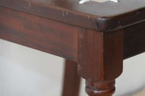 A stunning solid imbuia "riempie" occasional/ dining chair in fantastic condition