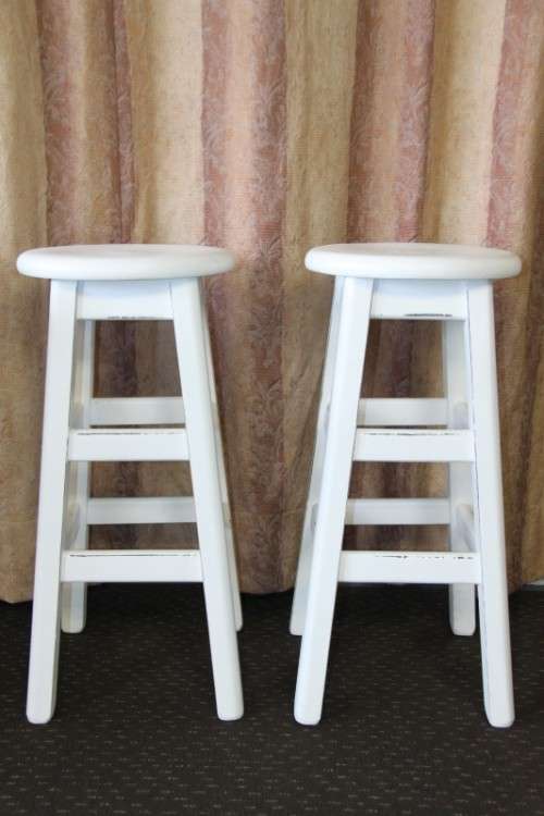 Two wonderful wooden white painted bar stools in incredible condition - bid/stool