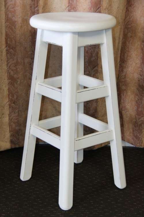Two wonderful wooden white painted bar stools in incredible condition - bid/stool