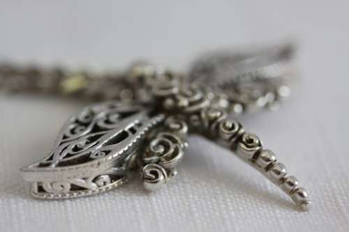 An exquisite original "Jenna Clifford" sterling silver "Dragonfly" pendant (Rose Collection) & chain