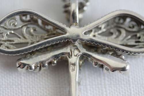 An exquisite original "Jenna Clifford" sterling silver "Dragonfly" pendant (Rose Collection) & chain