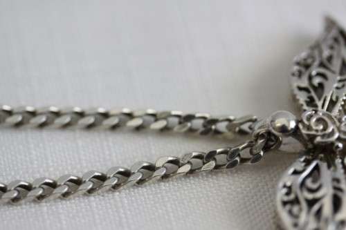 An exquisite original "Jenna Clifford" sterling silver "Dragonfly" pendant (Rose Collection) & chain