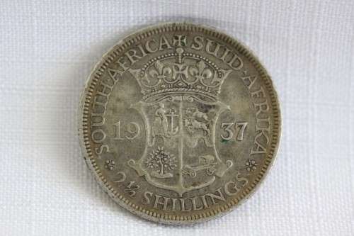 An amazing 1937 South African 2 1/2 shilling silver coin
