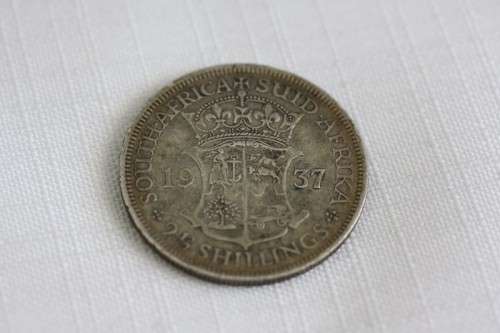 An amazing 1937 South African 2 1/2 shilling silver coin
