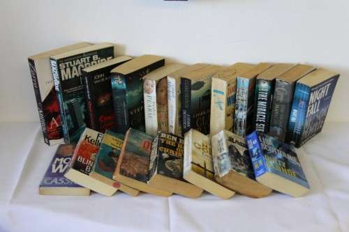 A superb collection of 20x assorted novel books (soft cover) - perfect for retail bid/book | RS17