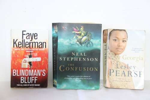 A superb collection of 20x assorted novel books (soft cover) - perfect for retail bid/book | RS17