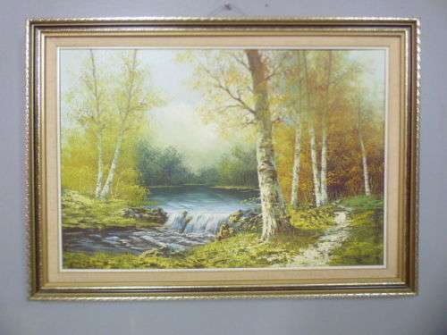 A beautiful signed and framed "autumn forest" landscape oil painting in very good condition.