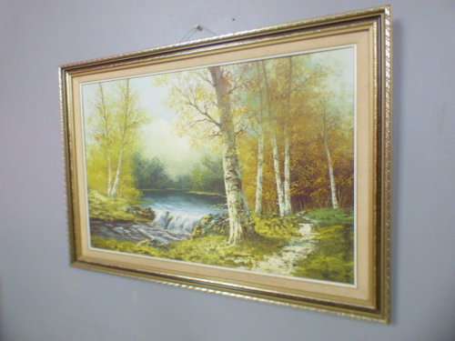 A beautiful signed and framed "autumn forest" landscape oil painting in very good condition.