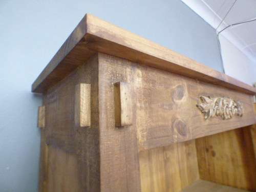 A lovely large, stylish wooden book case in great condition. Great in a study, reading room, office