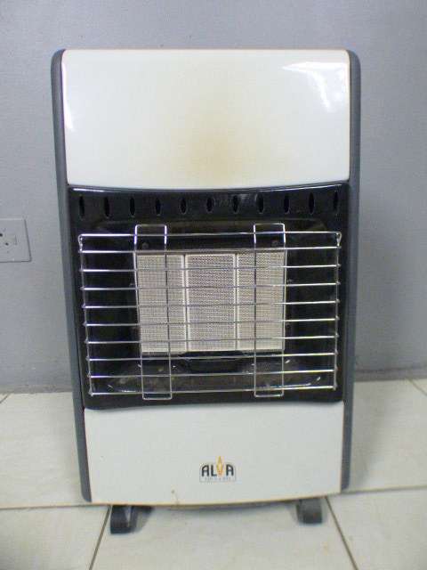 A fabulous Alva 3 panel gas heater. Effective, economical for winter.