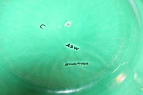 A superb rare 1930's Wedgwood "Majolica" green cabbage-leaf embossed porcelain collectable plate