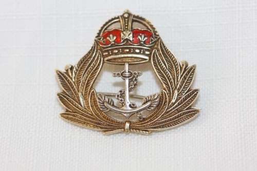A very rare antique WW2 (9ct gold) Royal Navy officer's enamelled sweetheart brooch with kings crown