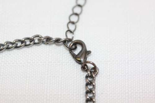 **RS17** A beautiful "large" pink rhinestone heart-shaped pendant on a long silver metal chain