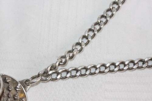 A spectacular large and very unusual sterling silver pendant with a thick silver chain - 72.7g