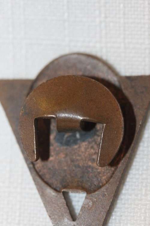 An amazing scarce WWII Jan Smuts Victory button hole badge