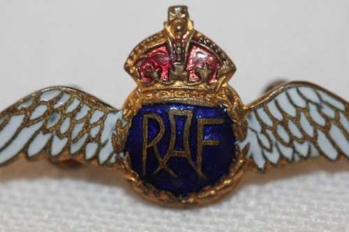 A magnificent (c.1935) Royal Air Force "pilot wings" enameled sweetheart brooch/ pin