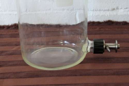 A vintage Duran 2000ml laboratory bottle made for maximum chemical and thermal shock resistance