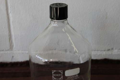 A vintage Duran 2000ml laboratory bottle made for maximum chemical and thermal shock resistance