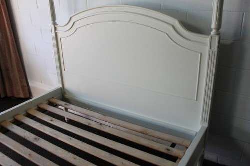 A magnificent Olympic Queen-sized (four poster) white bed in stunning condition