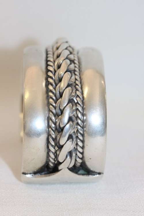 A truly spectacular vintage hand made Egyptian 800 Silver solid ladies bracelet (147.9g) = WOW!!!