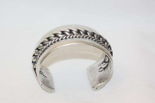 A truly spectacular vintage hand made Egyptian 800 Silver solid ladies bracelet (147.9g) = WOW!!!